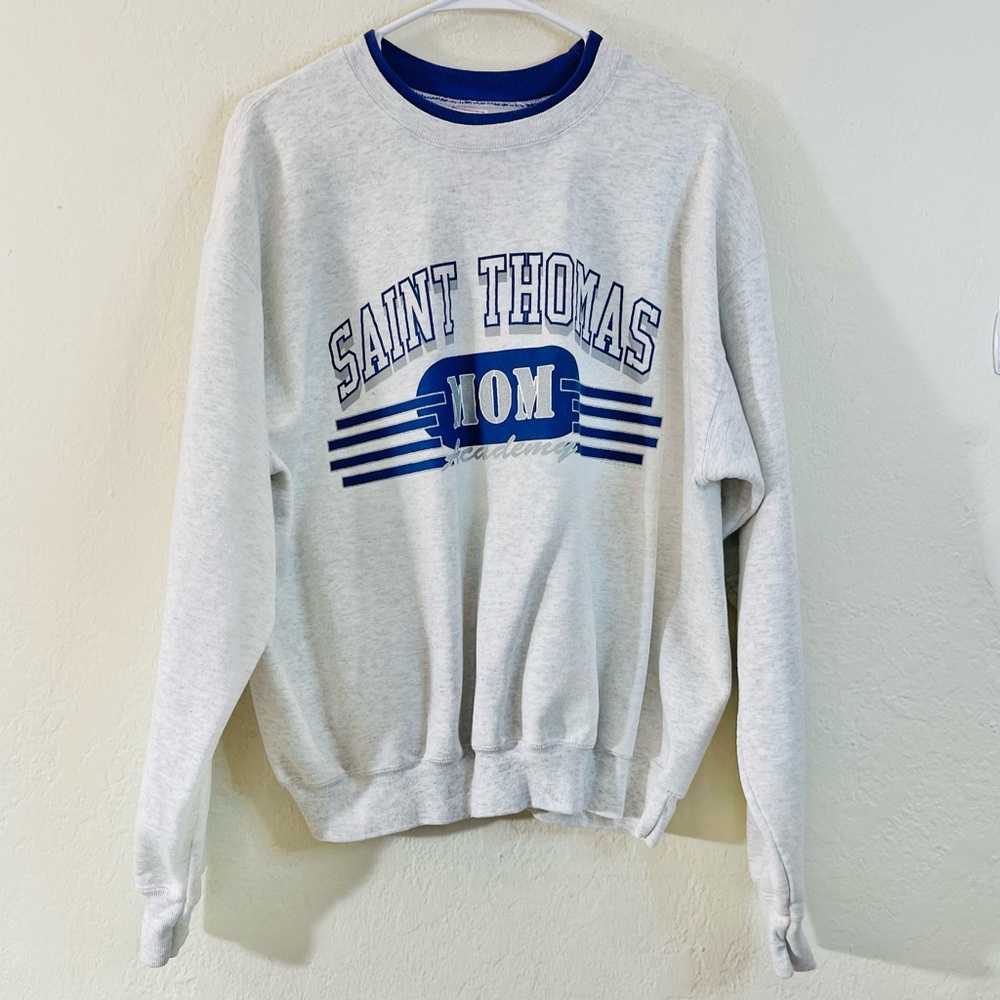 Saint Thomas Academy Women's Gray Crew Neck Sweater for Mom’s. Vintage